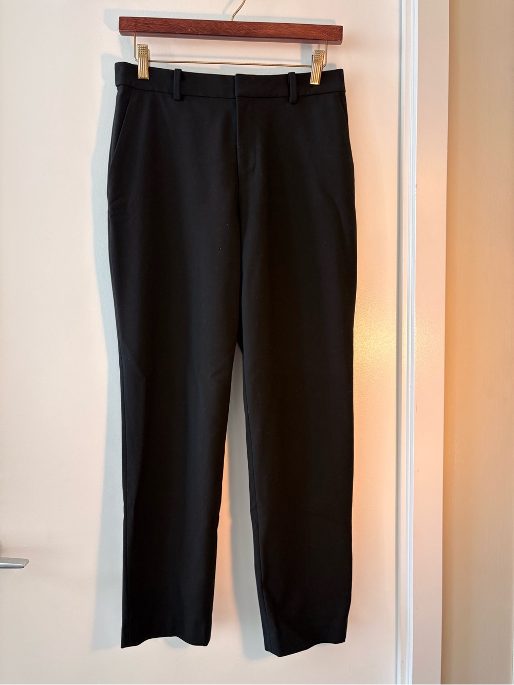UNIQLO Smart Ankle Pants – Black – Small